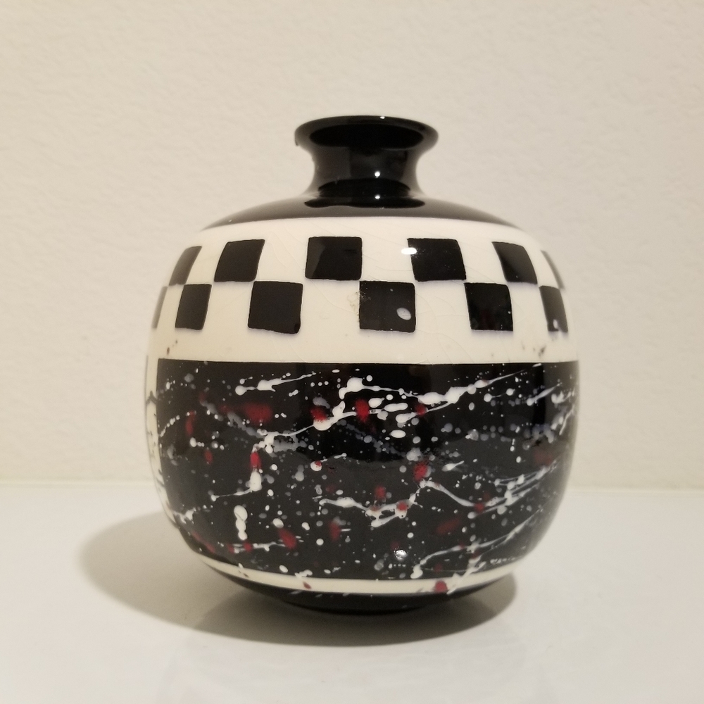 Checker Pattern Round Black Vase, Geometric Design Bud Vase Made in USA